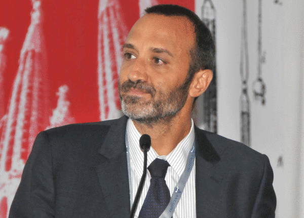 ΣΤΟ ΔΙΟΙΚΗΤΙΚΟ ΣΥΜΒΟΥΛΙΟ ΤΗΣ ΕΛΛΗΝΙΚΗΣ ΟΦΘΑΛ/ΙΚΗΣ ΕΤΑΙΡΕΙΑΣ Ο ΓΙΩΡΓΟΣ ΧΑΡΩΝΗΣ